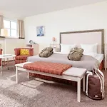 Und Lundenbergsand Hotel