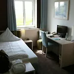 Otel Und Lundenbergsand