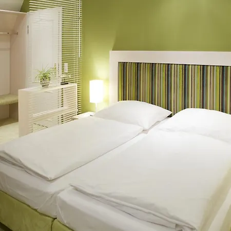 Und Lundenbergsand Hotel