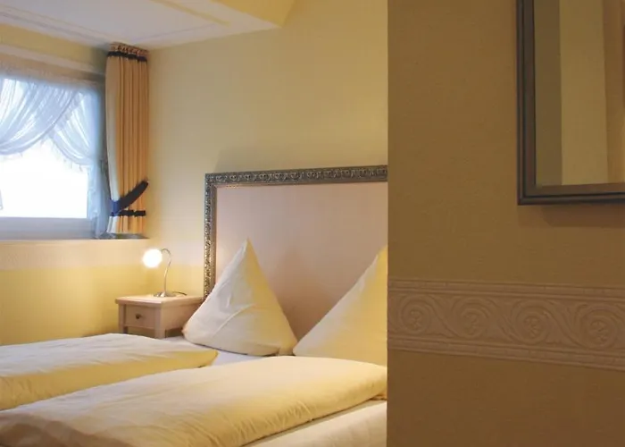 Und Lundenbergsand 4*