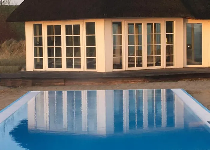 Und Lundenbergsand 酒店